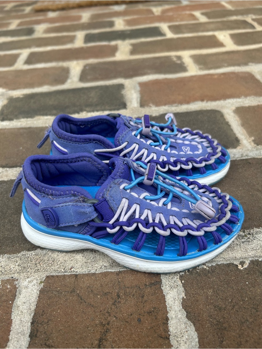 Keen Uneek O2 Bungee Sandals Purple Blue Toddler 8